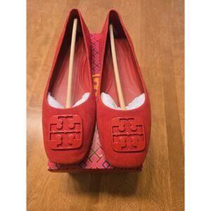 Tory Burch Georgia Ballet Flats. Triple red. Silk suede size 8